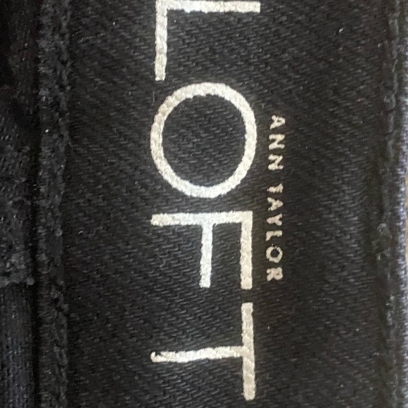 🖤Loft • black jeans • 25/OP • GUC - Picture 3 of 4